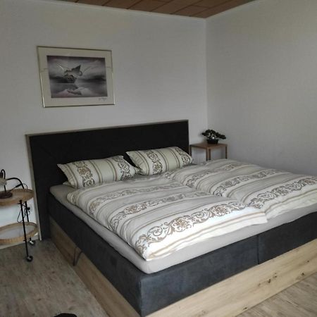 Ferienwohnung Im Werratal Herrenbreitungen Exterior photo